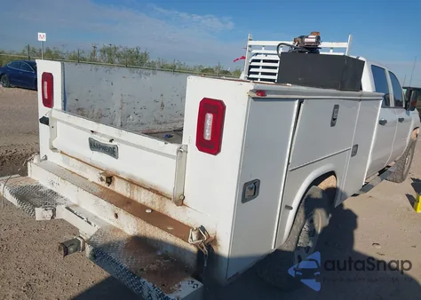 2019 Chevrolet Silverado 2500Hd Wt from USA, damaged, VIN 1GC1KREG5KF138898